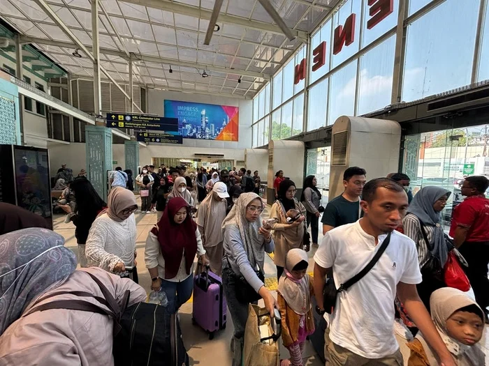 KAI Daop 1 Jakarta Melayani Hampir 56 Ribu Pelanggan KA Lokal, Volume Tertinggi Terjadi pada 26 Mei 2026