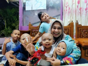 Kisah Hangat di Rumah Singgah Jembrana, Keluarga Pasien Masak Bersama Berkat Uluran Tangan Dermawan