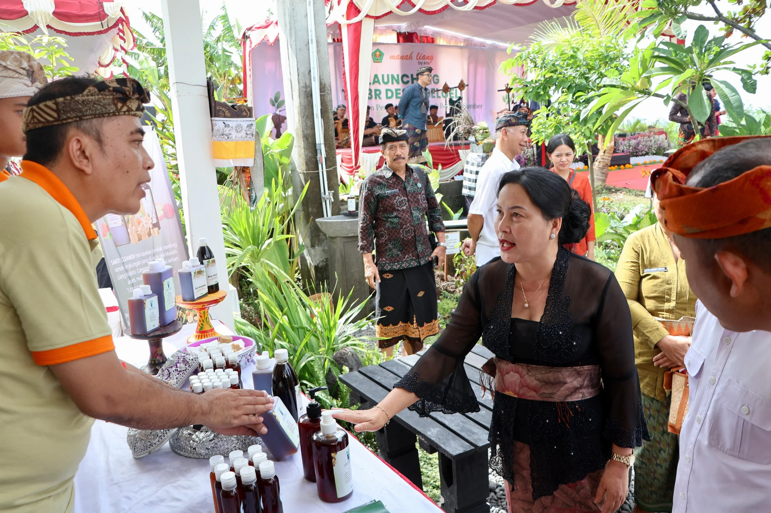 Ny. Seniasih Giri Prasta Ajak UMKM Geliatkan Perekonomian Lokal di Buleleng