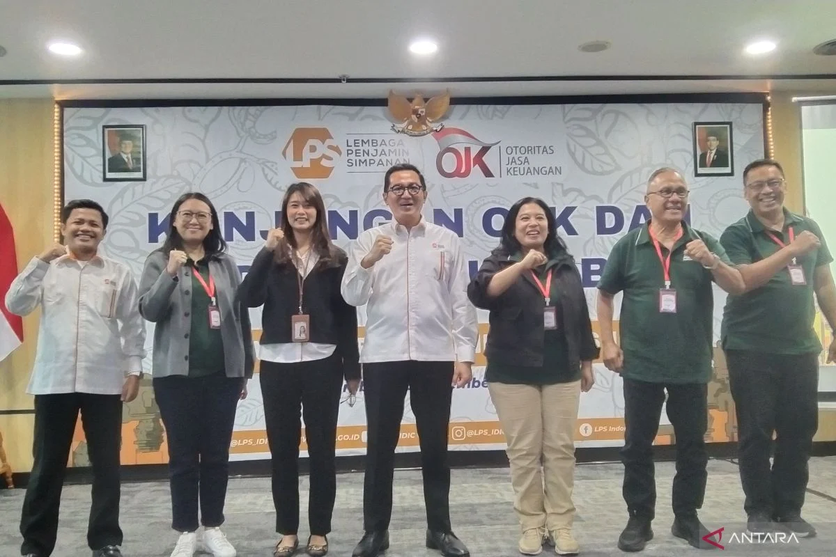 OJK Bali Perkuat Industri BPR dengan Penggabungan Empat Bank