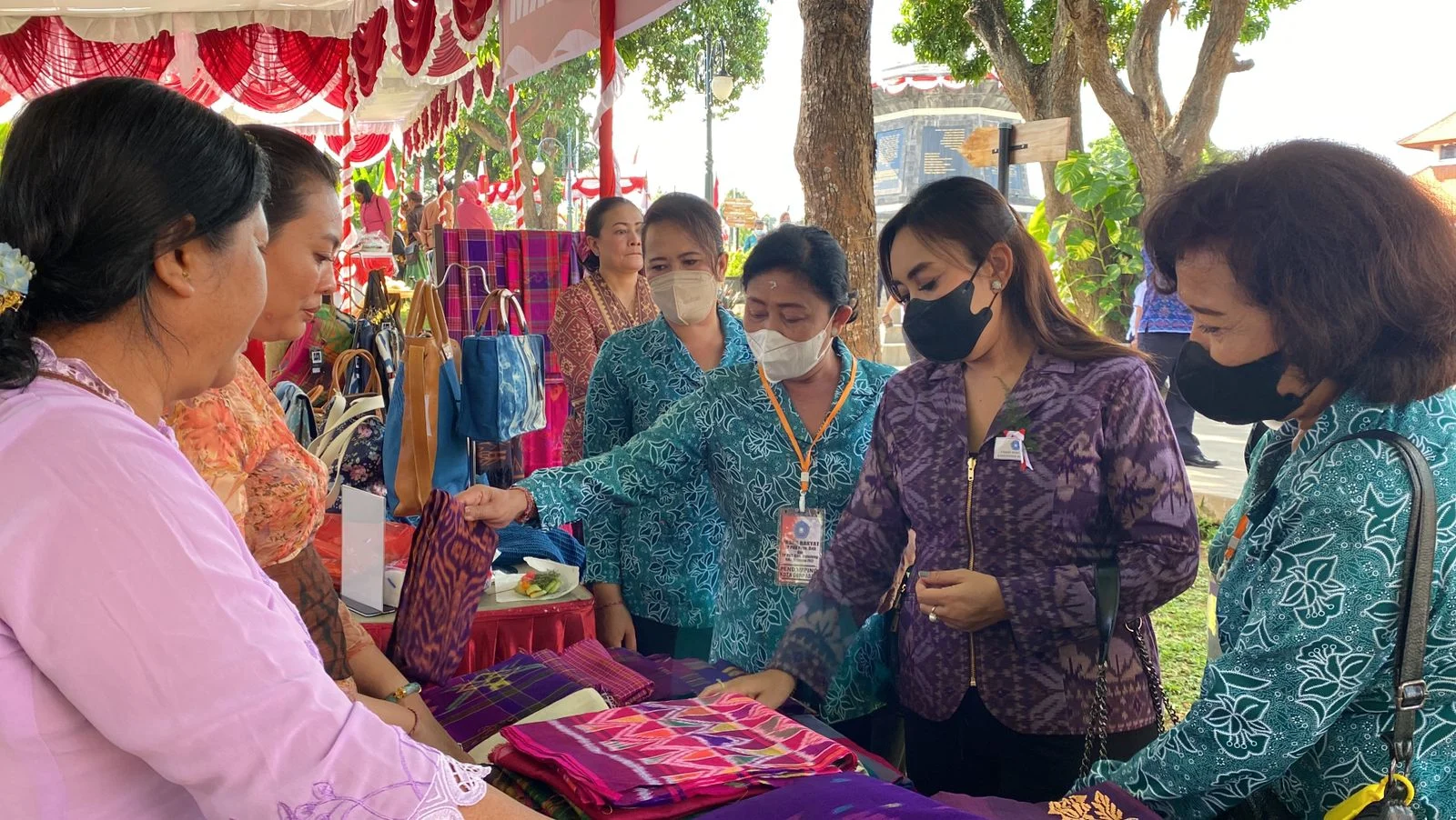 Pasar Rakyat Berbelanja dan Berbagi di Buleleng Catat Transaksi Ratusan Juta Rupiah