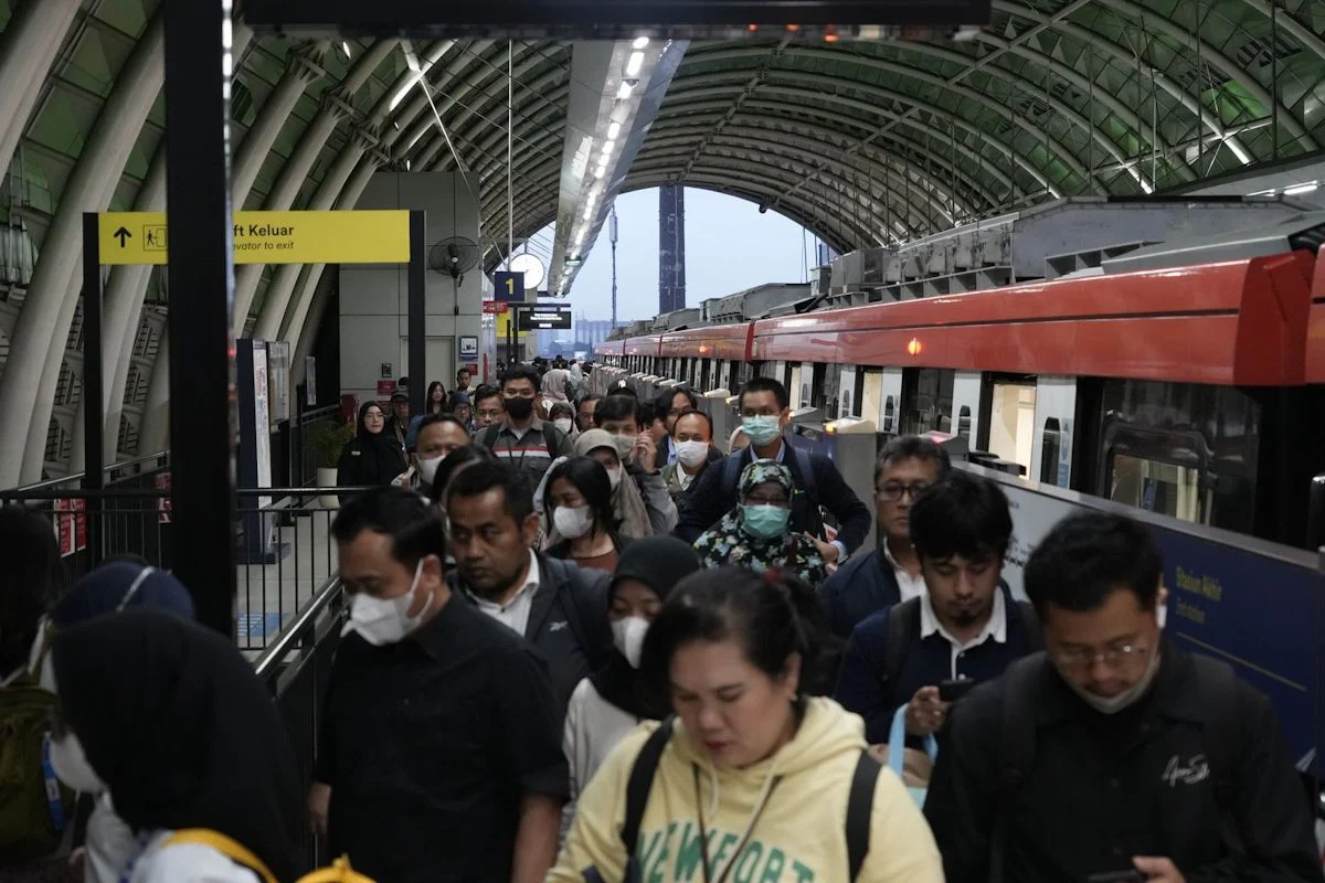 Pengguna LRT Jabodebek Terus Bertumbuh