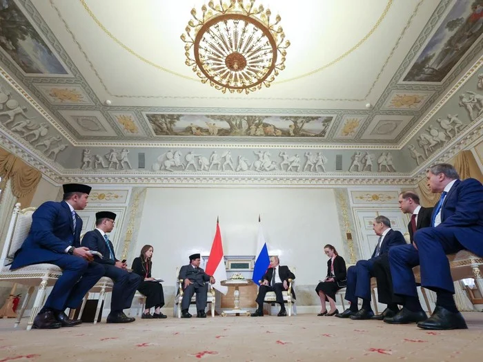 Perkuat Kerja Sama Indonesia dan Rusia, Gubernur Koster Terima Delegasi Parlemen Saint Petersburg