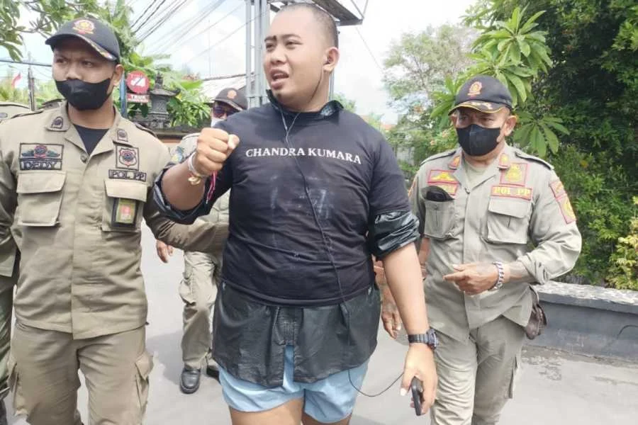 Pria dengan Riwayat Gangguan Jiwa Ditangani Satpol PP Denpasar