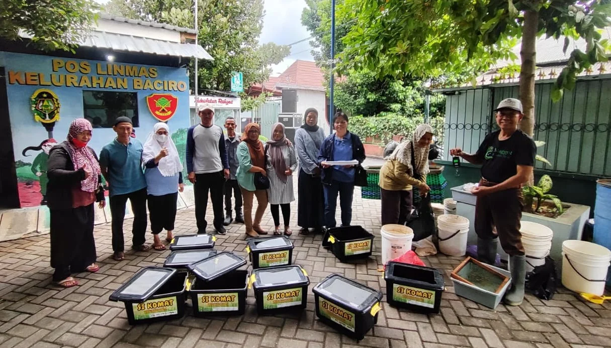 Sinergi Perumda Tirta Sewakadarma dan TP PKK Denpasar Perkuat Budidaya Maggot di Masyarakat