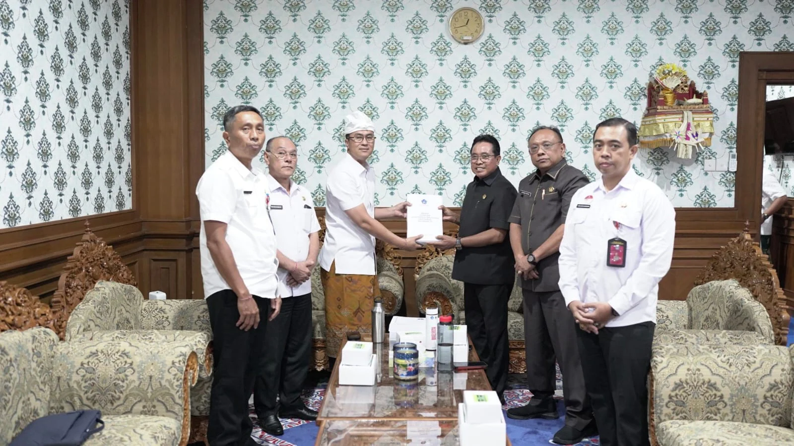 Wakil Ketua III DPRD Badung Made Sunarta Dampingi Bupati Luncurkan Beasiswa "Nak Badung" di BEF 2026