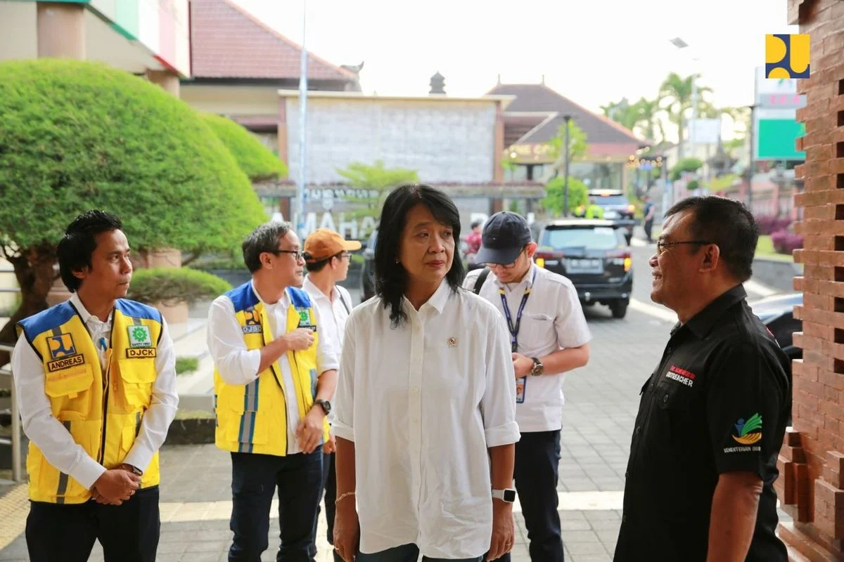 Wamendikdasmen Tinjau Langsung Sekolah di Tabanan