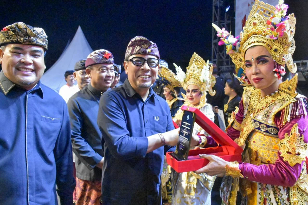 Wawali Arya Wibawa Buka Abian Kapas Klodan Festival, Dorong Kreativitas Generasi Muda Lestarikan Budaya Bali