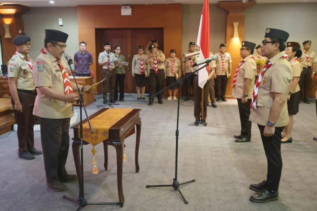 Wawali Arya Wibawa Melantik Ketua dan Wakil Ketua BAZNAS Kota Denpasar