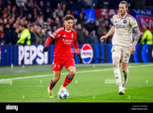 Wout Weghorst Siap Bergabung dengan Benfica?